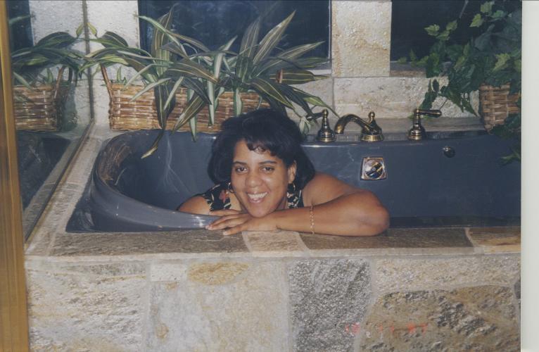 Jan in the tub